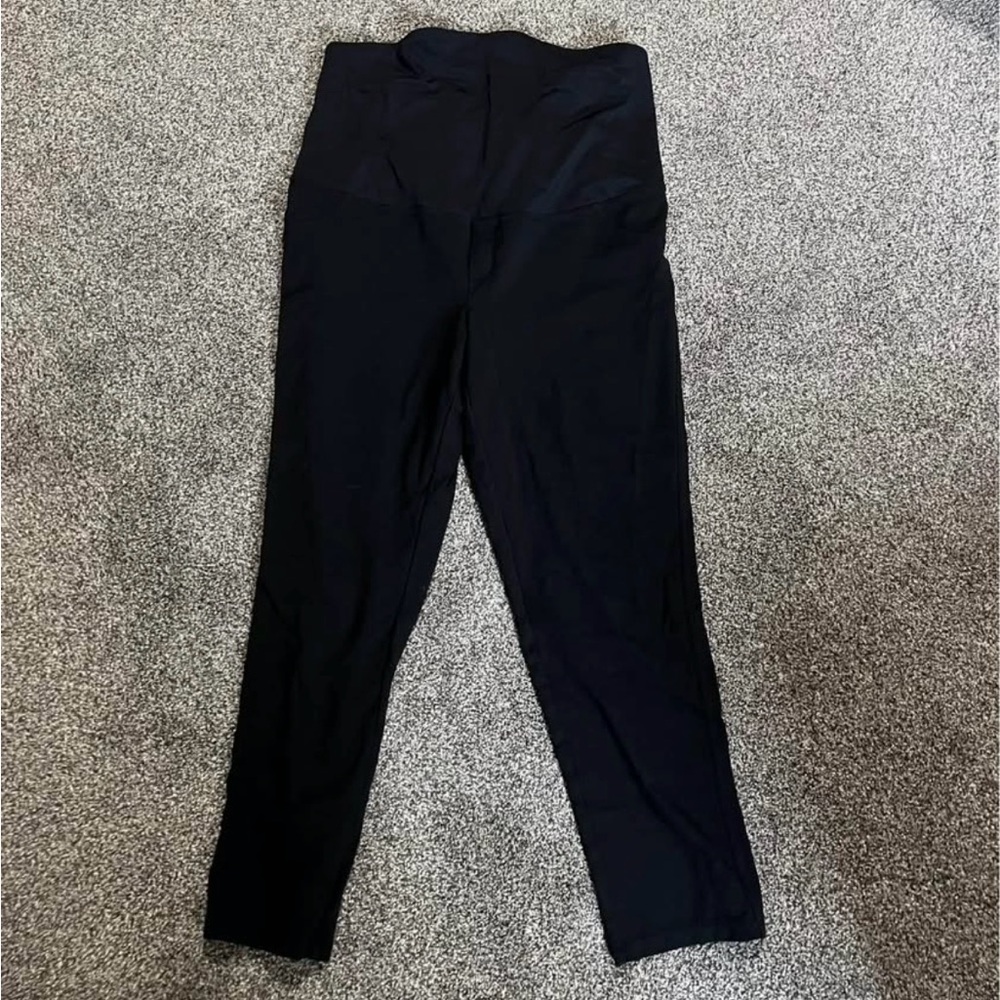 Ingrid & Isabel Maternity Jeggings- Size Large